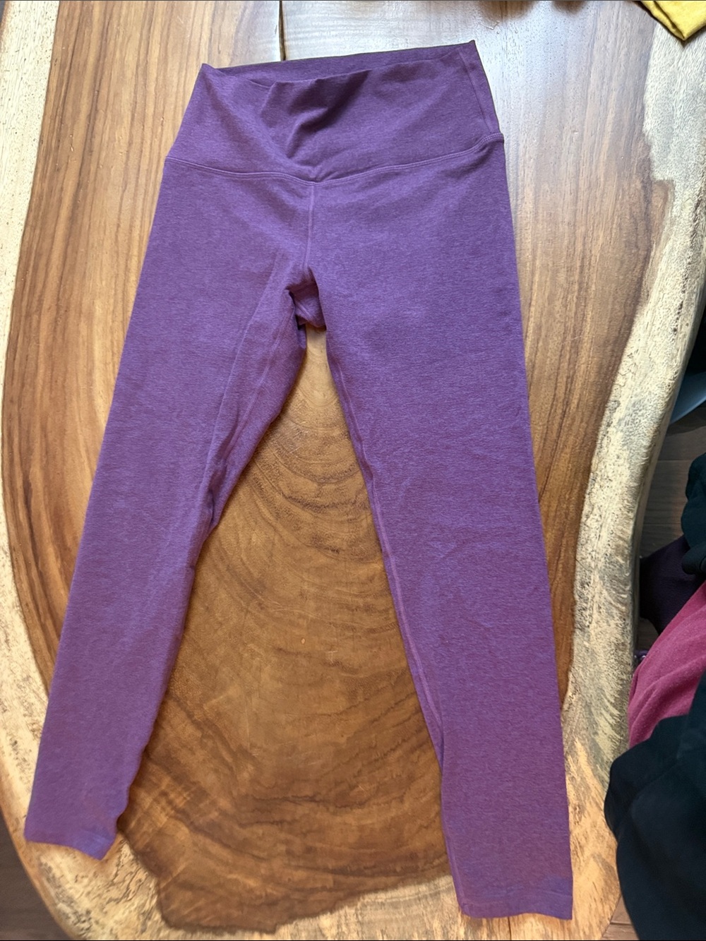 Fleo women’s Plum High-Waist Leggings